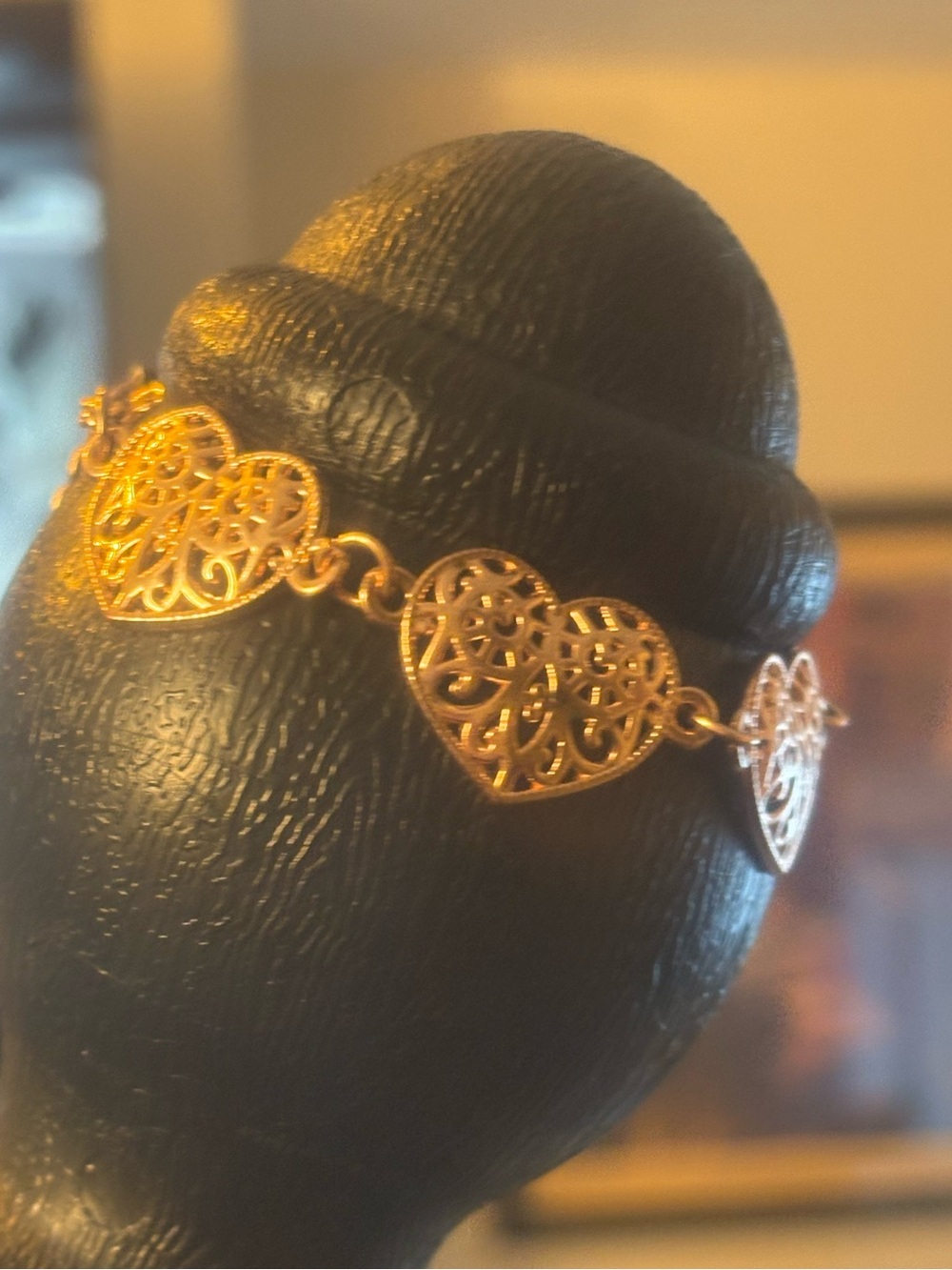 Delicate Gold Heart Link Bracelet - Women Jewelry